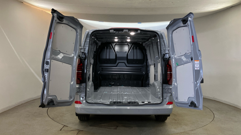 Volkswagen Transporter T28 Lwb Diesel 2.0 TDI 110 Commerce Plus Van